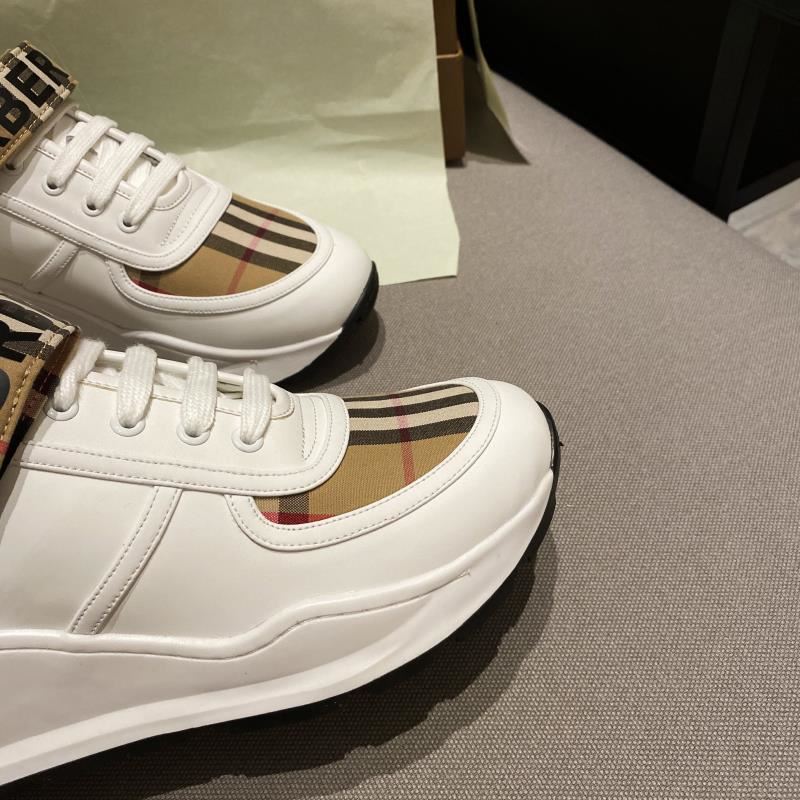 Burberry Low Shoes